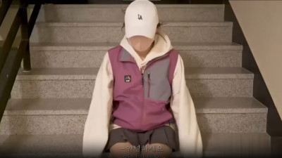 노출증 무뇌녀 편순이년 인터뷰중 꼬셔서 따먹는 유투버 [레드걸 한국야동,최신야동,무료야동]